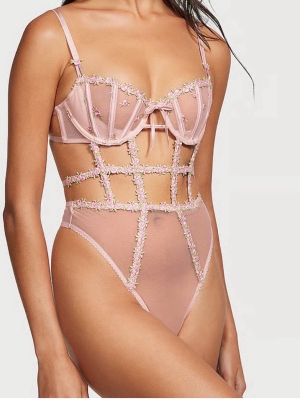 Victorias’s Secret Wicked
Unlined Lace Teddy bodysuit lingerie xs NWT